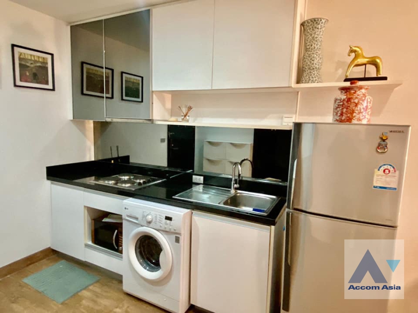 4  2 br Condominium For Rent in Sukhumvit ,Bangkok BTS Phra khanong at Sky Walk Condominium AA36854