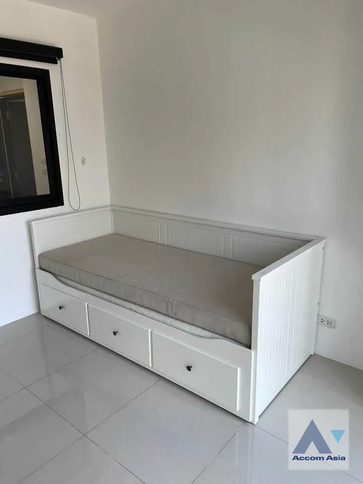 7  2 br Condominium For Rent in Sathorn ,Bangkok BTS Sala Daeng - MRT Lumphini at Sathorn Gardens AA36865