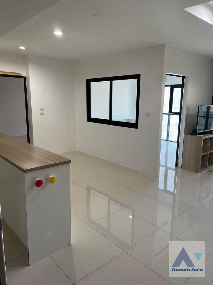 5  2 br Condominium For Rent in Sathorn ,Bangkok BTS Sala Daeng - MRT Lumphini at Sathorn Gardens AA36865