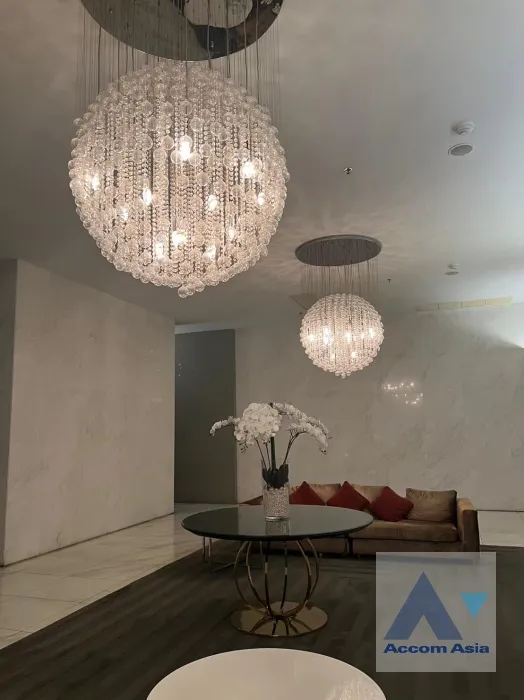 unit 2 Bedrooms  Condominium For Rent & Sale in Sukhumvit, Bangkok  near BTS Phrom Phong (AA36869)