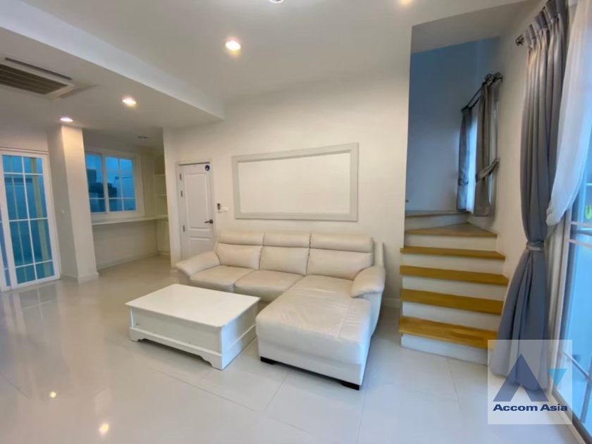  1  4 br Townhouse For Rent in Bang Na ,Bangkok BTS Udomsuk at Townhouse AA36879