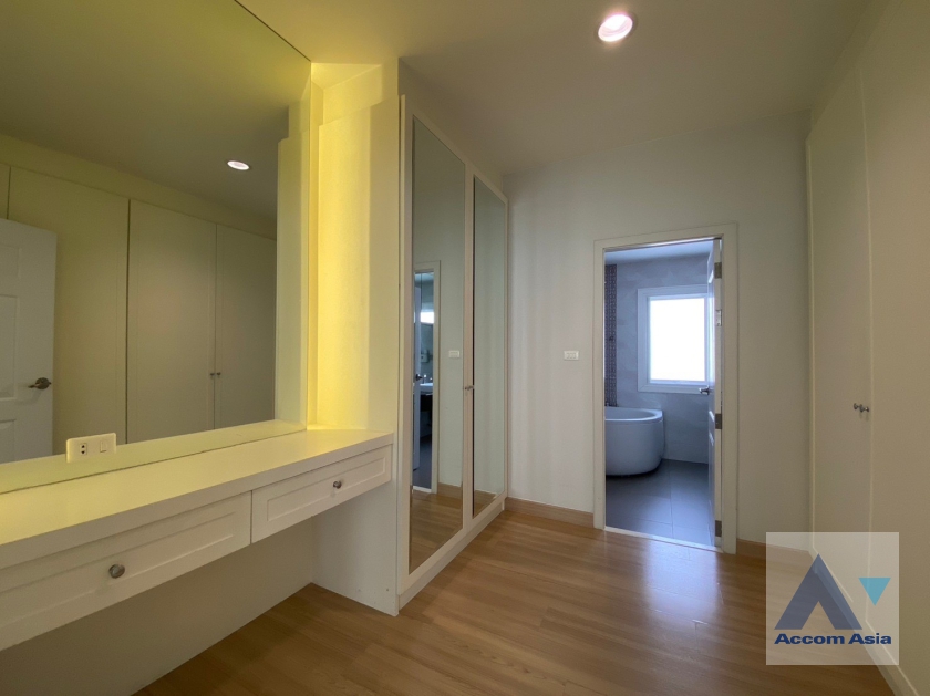 11  4 br Townhouse For Rent in Bang Na ,Bangkok BTS Udomsuk at Townhouse AA36879