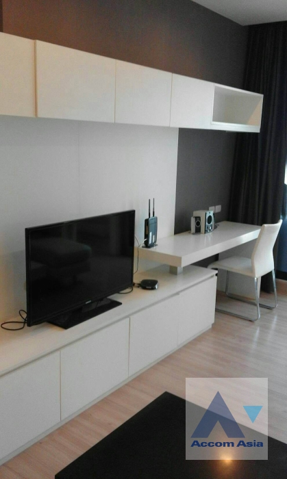  1  1 br Condominium For Sale in Charoen Nakhon ,Bangkok BTS Krung Thon Buri at Urbano Absolute Sathorn AA36882