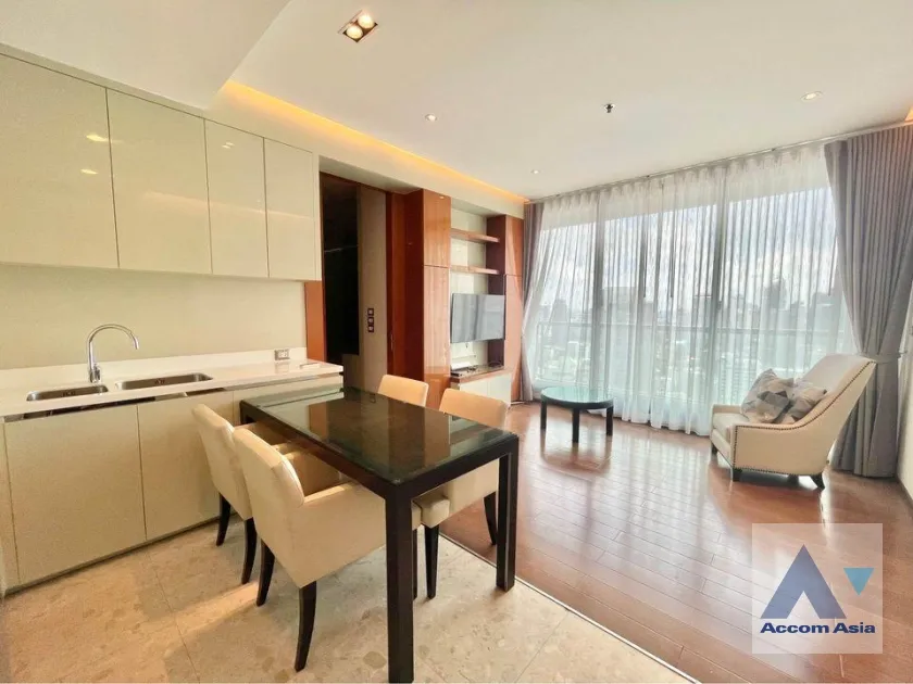 Fully Furnished |  The Address Sukhumvit 28 Condominium  2 Bedroom for Rent BTS Phrom Phong in Sukhumvit Bangkok