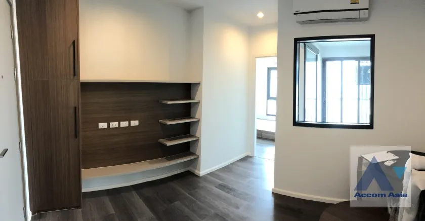unit 1 Bedroom  Condominium For Sale in Phaholyothin, Bangkok  near MRT Bang Sue (AA36902)