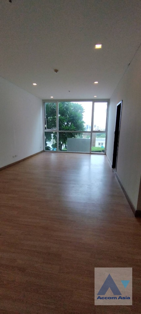  1  1 br Condominium For Sale in Sukhumvit ,Bangkok BTS Phra khanong at Le Luk AA36909