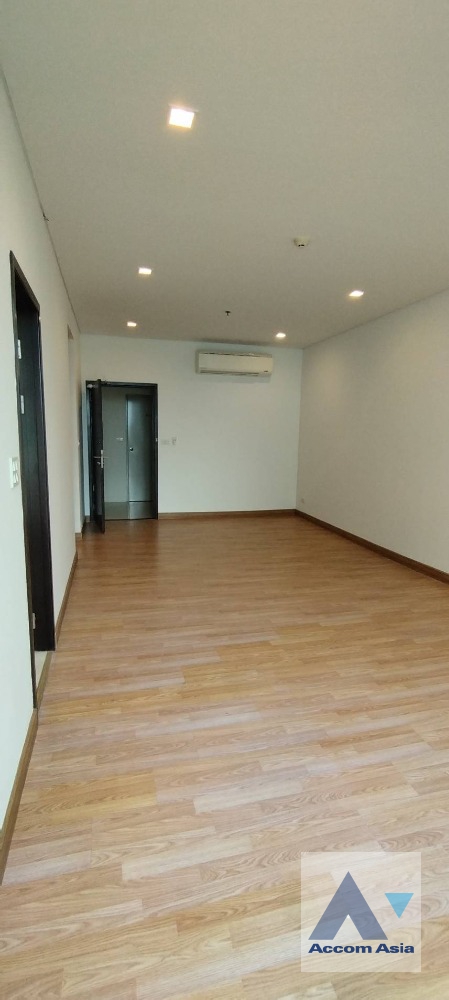  1  1 br Condominium For Sale in Sukhumvit ,Bangkok BTS Phra khanong at Le Luk AA36909