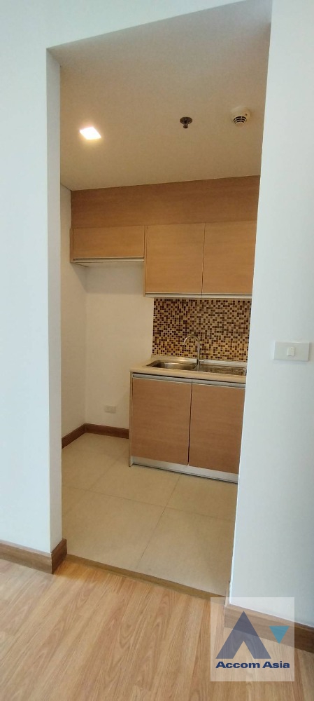 5  1 br Condominium For Sale in Sukhumvit ,Bangkok BTS Phra khanong at Le Luk AA36909