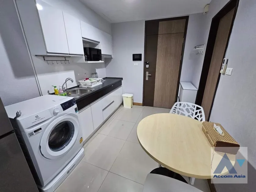 6  Condominium For Rent in Charoen Nakhon ,Bangkok BTS Krung Thon Buri at Supalai River Resort AA36929