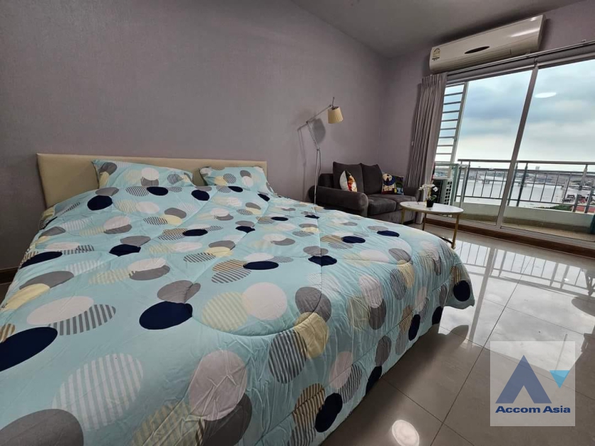 5  Condominium For Rent in Charoen Nakhon ,Bangkok BTS Krung Thon Buri at Supalai River Resort AA36929