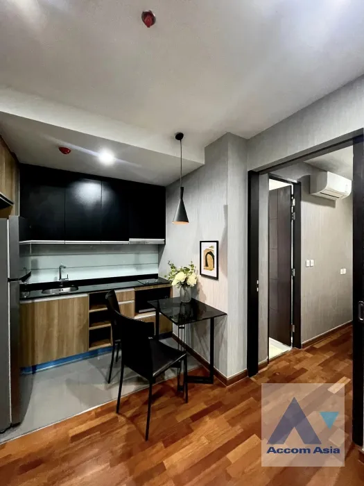 unit 1 Bedroom  Condominium For Rent & Sale in ,   near BTS Ratchathewi (AA36930)
