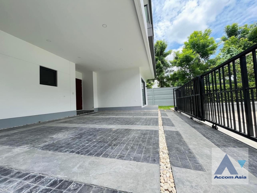 12  4 br House For Sale in Pattanakarn ,Bangkok  at The City Sukhumvit Onnut AA36936