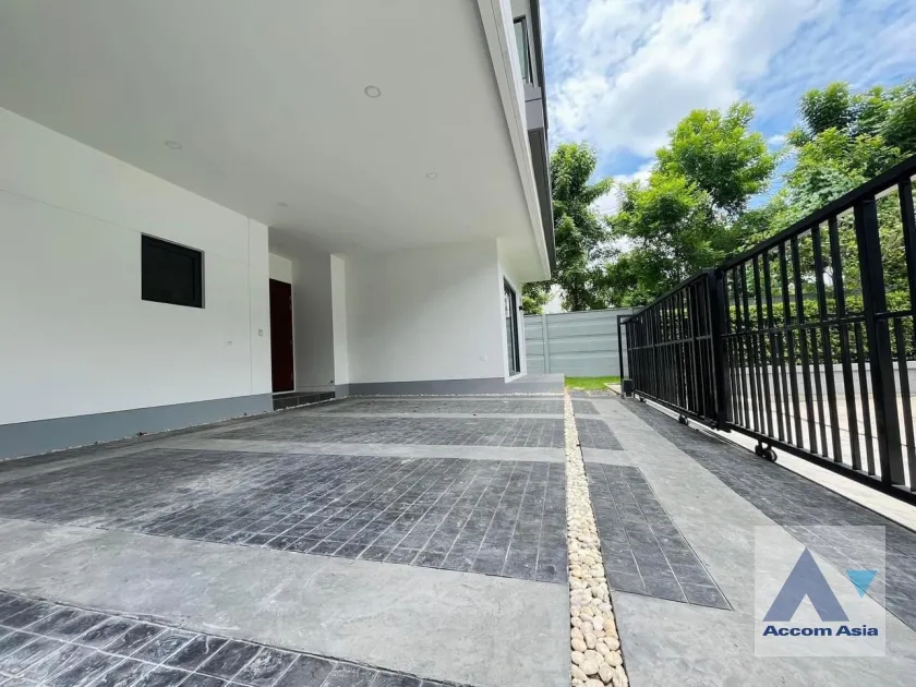 12  4 br House For Sale in Pattanakarn ,Bangkok  at The City Sukhumvit Onnut AA36936