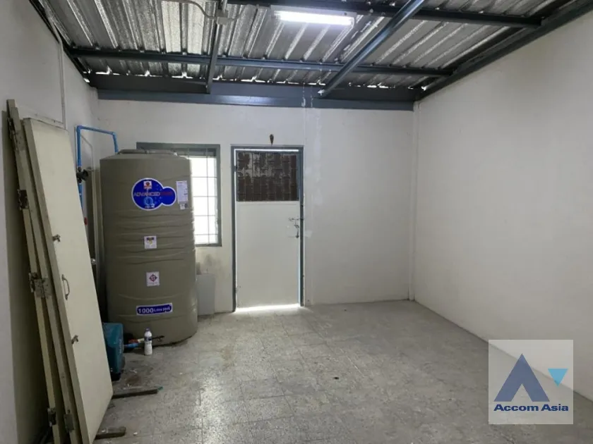 unit Building For Rent in Sukhumvit, Bangkok  near BTS Bang Chak (AA36942)