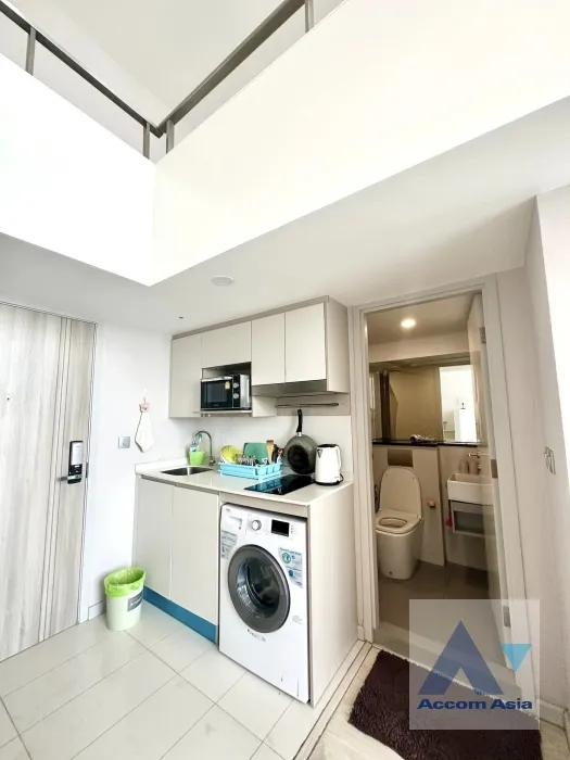 4  1 br Condominium For Rent in Sathorn ,Bangkok BTS Chong Nonsi at Knightsbridge Prime Sathorn Condominium AA36945