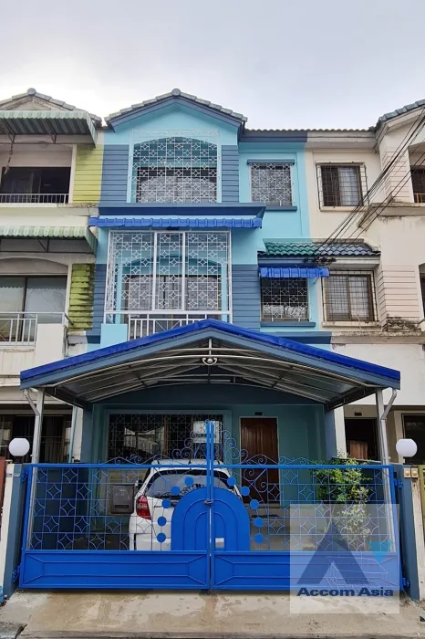 unit 3 Bedrooms  Townhouse For Rent in Pattanakarn, Bangkok  (AA36949)