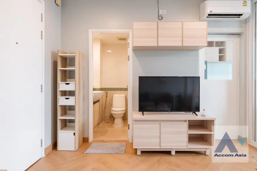 unit 1 Bedroom  Condominium For Rent in Bang Na, Bangkok  near BTS Udomsuk (AA36984)