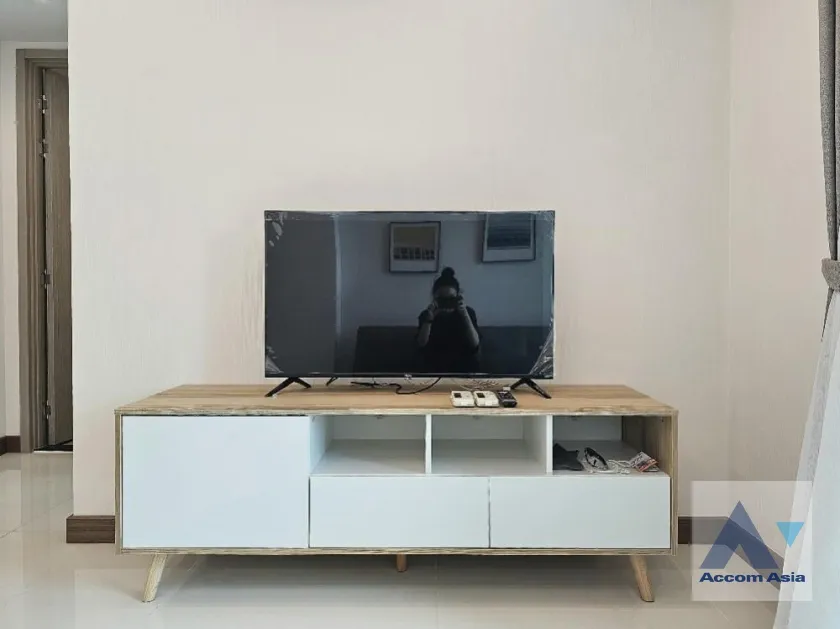 unit 1 Bedroom  Condominium For Rent in Sukhumvit, Bangkok  near BTS Phrom Phong (AA37001)