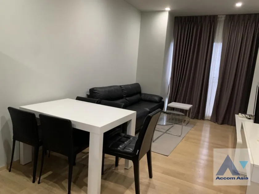 unit 1 Bedroom  Condominium For Rent in Sukhumvit, Bangkok  near BTS Phrom Phong (AA37005)