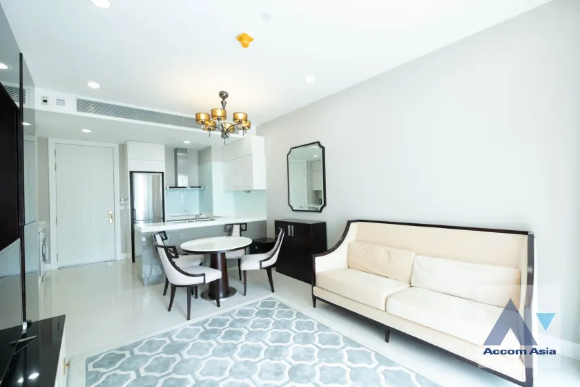 5  2 br Condominium for rent and sale in Ploenchit ,Bangkok BTS Chitlom at Q Langsuan  AA37007