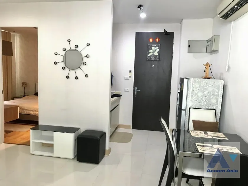 unit 2 Bedrooms  Condominium For Rent in Sukhumvit, Bangkok  near BTS On Nut (AA37018)