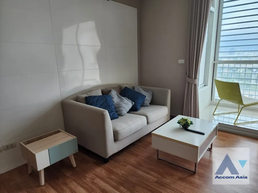 unit 1 Bedroom  Condominium For Rent & Sale in Bang Na, Bangkok  near BTS Bang Na (AA37023)
