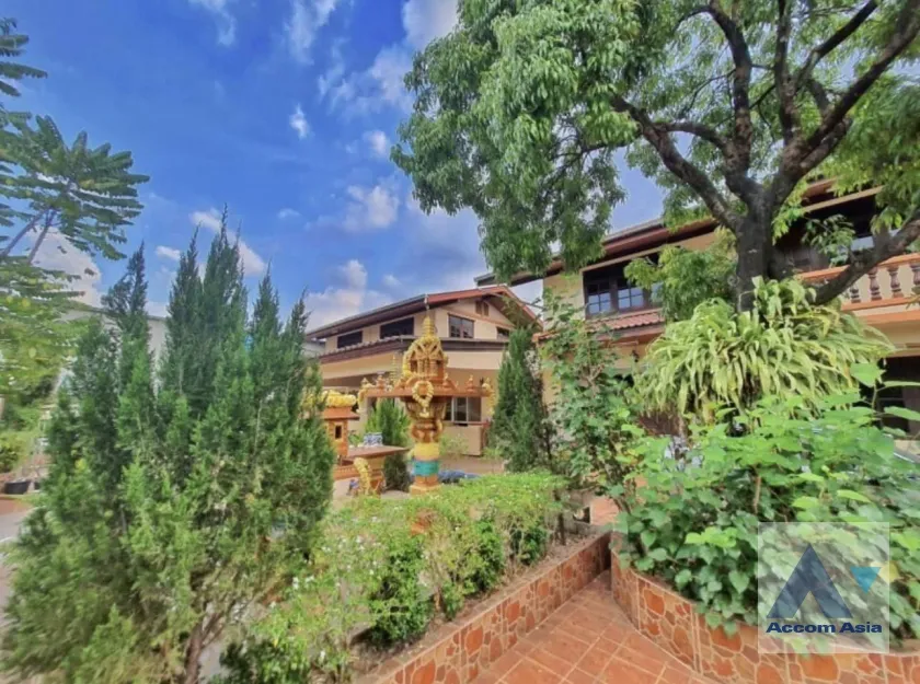 unitHome Office |  6 Bedrooms  House For Rent in Pattanakarn, Bangkok  (AA37028)