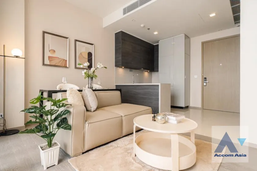 unitCorner Unit, Fully Furnished, Luxury |  1 Bedroom  Condominium For Rent in Sukhumvit, Bangkok  near BTS Asok - MRT Sukhumvit (AA37040)