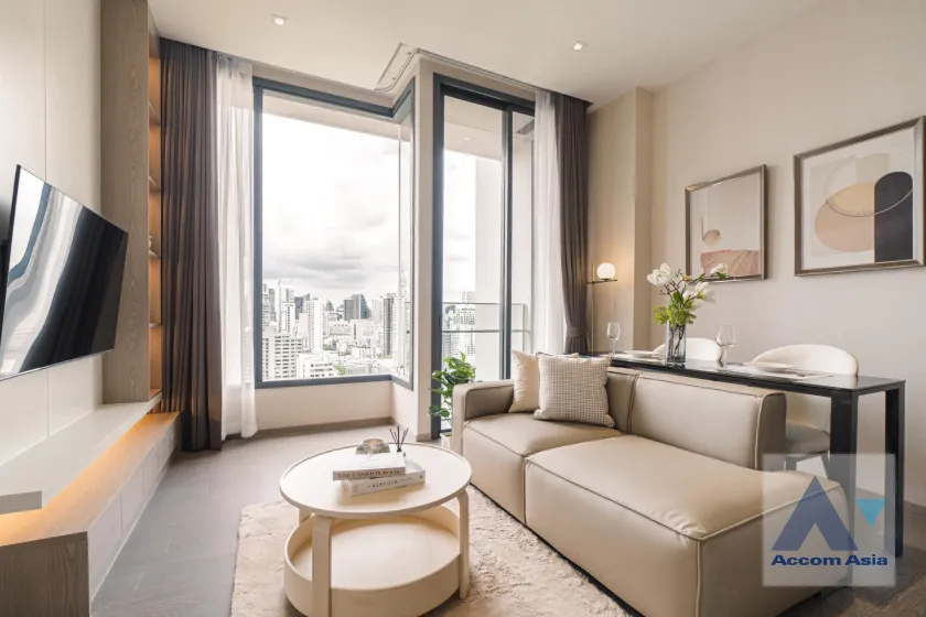  2  1 br Condominium For Rent in Sukhumvit ,Bangkok BTS Asok - MRT Sukhumvit at The Esse Asoke AA37040