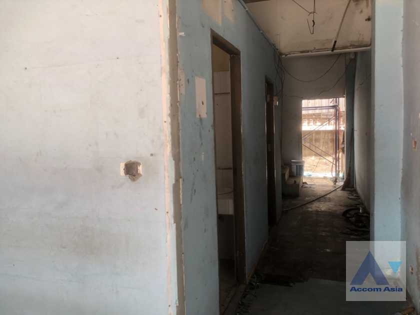 7  Building For Rent in Sukhumvit ,Bangkok  AA37045