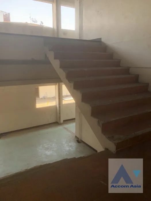 4  Building For Rent in Sukhumvit ,Bangkok  AA37045