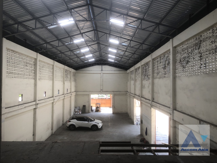 9  Building For Rent in Sukhumvit ,Bangkok  AA37045