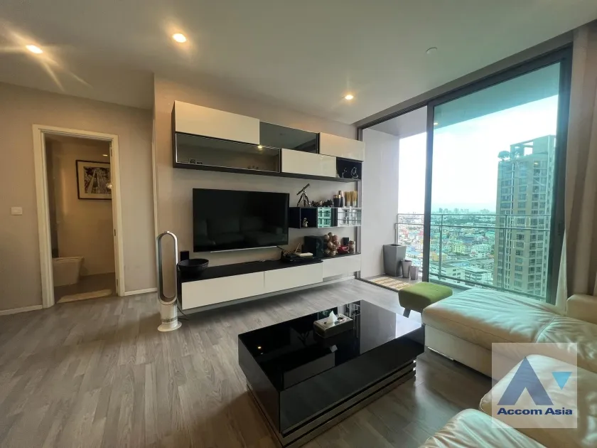  1  2 br Condominium for rent and sale in Sukhumvit ,Bangkok BTS Phra khanong at The Room Sukhumvit 69 AA37057