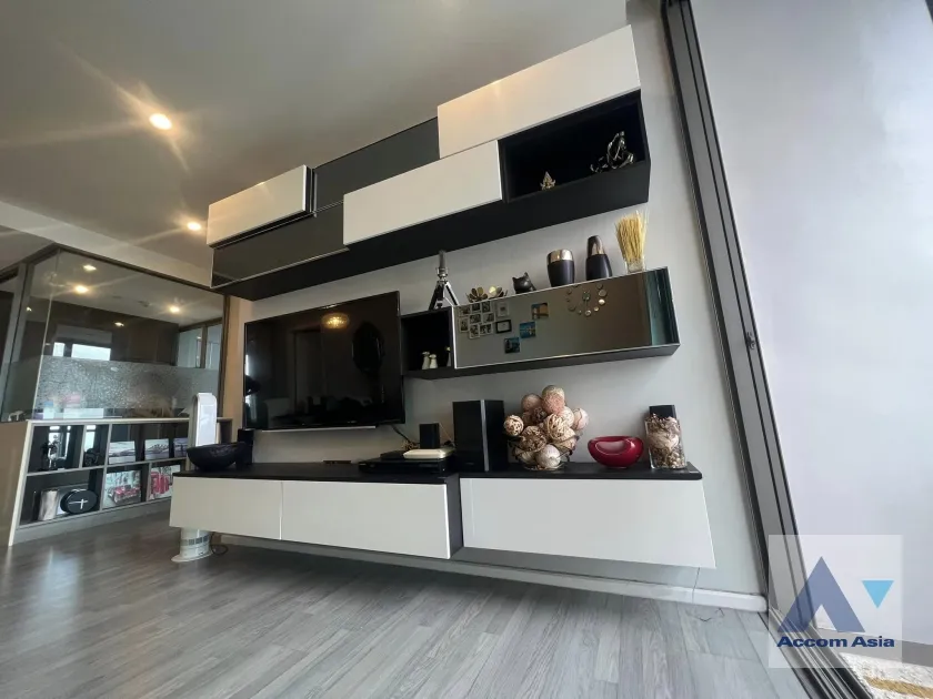 4  2 br Condominium for rent and sale in Sukhumvit ,Bangkok BTS Phra khanong at The Room Sukhumvit 69 AA37057