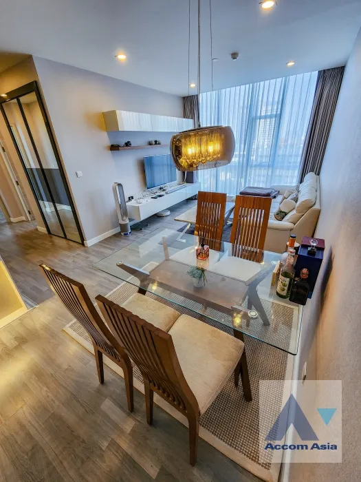 unit 2 Bedrooms  Condominium For Rent & Sale in Silom, Bangkok  near BTS Surasak (AA37069)
