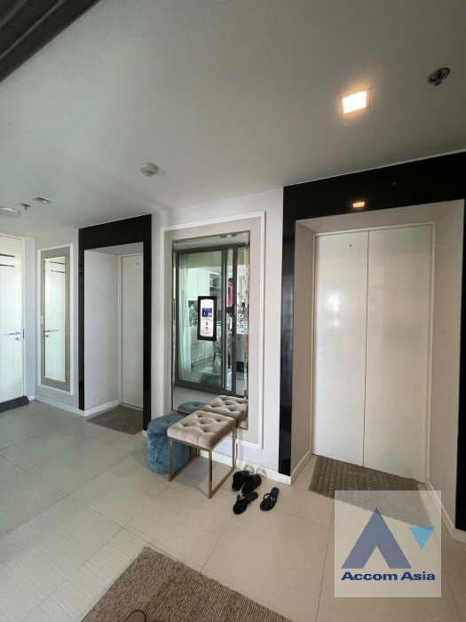 13  2 br Condominium For Sale in Rama 3 ,Bangkok BRT Rama IX Bridge at Star View Condominium AA37074