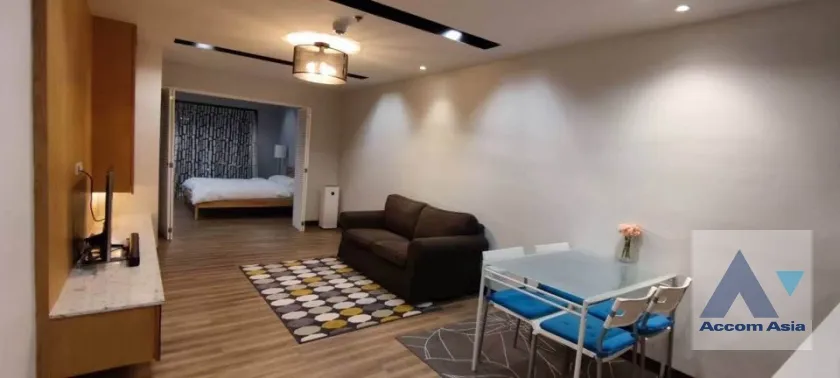  2  1 br Condominium for rent and sale in Silom ,Bangkok BTS Surasak at Nusa State Tower AA37080