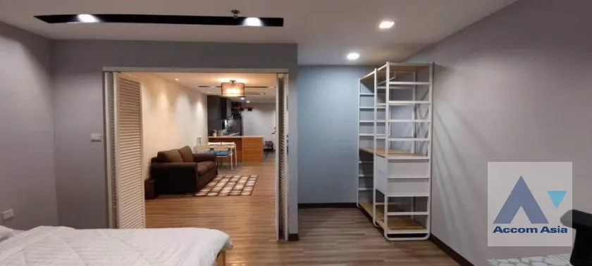 4  1 br Condominium for rent and sale in Silom ,Bangkok BTS Surasak at Nusa State Tower AA37080
