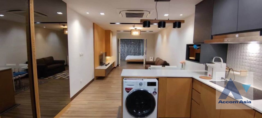 1  1 br Condominium for rent and sale in Silom ,Bangkok BTS Surasak at Nusa State Tower AA37080