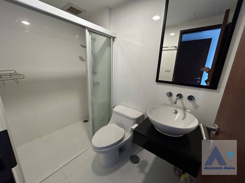 15  2 br Condominium For Rent in Ploenchit ,Bangkok BTS Chitlom at Urbana Langsuan AA37084