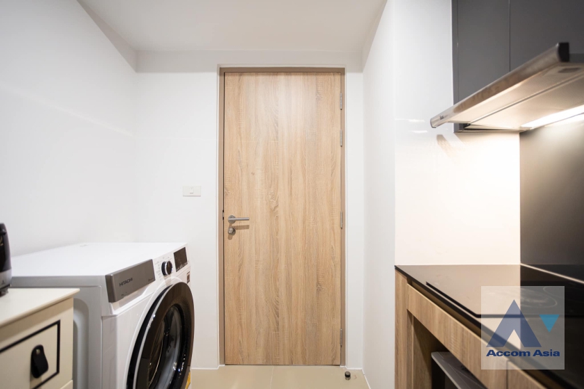 8  2 br Condominium For Rent in Sathorn ,Bangkok BTS Surasak at Blossom Condo @ Sathorn-Charoenrat AA37089