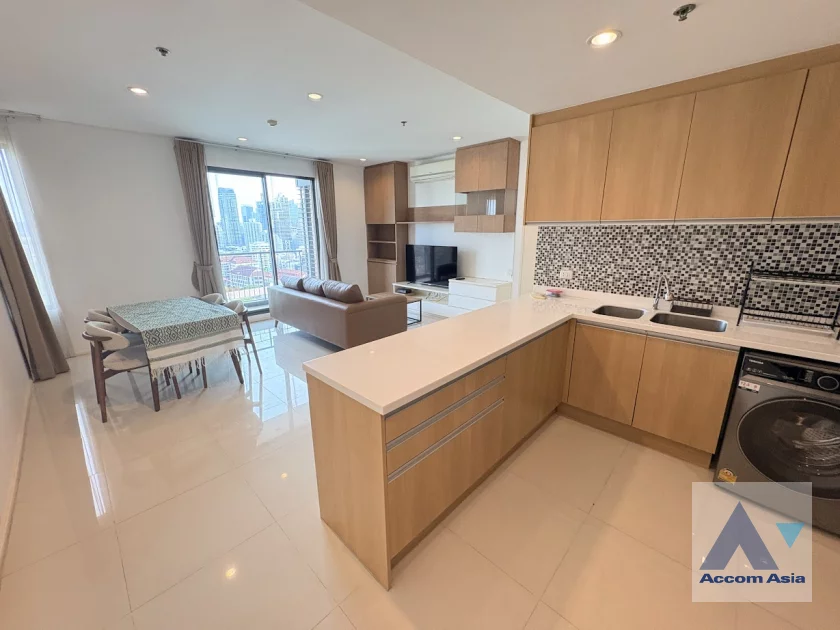  2  2 br Condominium For Rent in Ploenchit ,Bangkok ARL Makkasan - MRT Phetchaburi at Villa Asoke AA37110