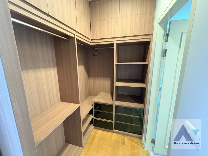 12  2 br Condominium For Rent in Ploenchit ,Bangkok ARL Makkasan - MRT Phetchaburi at Villa Asoke AA37110