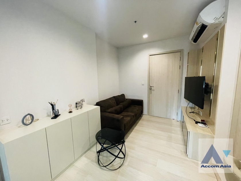  2  1 br Condominium For Sale in Ploenchit ,Bangkok BTS Ploenchit at Life One Wireless AA37121