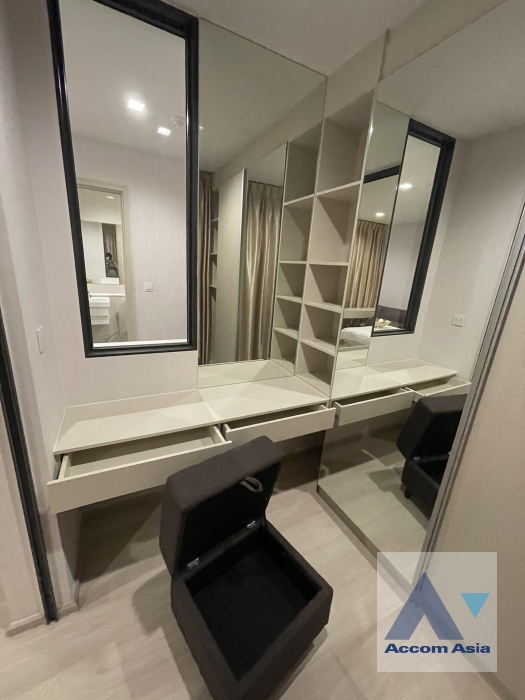 13  1 br Condominium For Sale in Ploenchit ,Bangkok BTS Ploenchit at Life One Wireless AA37121