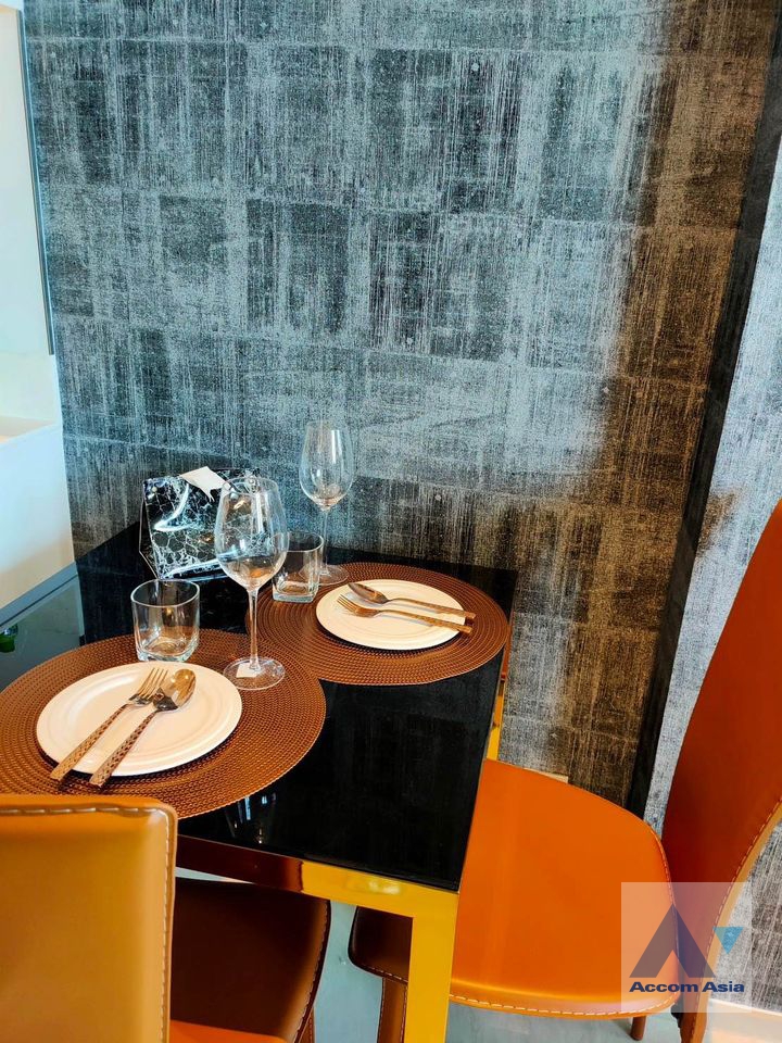 6  1 br Condominium For Sale in Silom ,Bangkok BTS Chong Nonsi at Ashton Silom AA37123