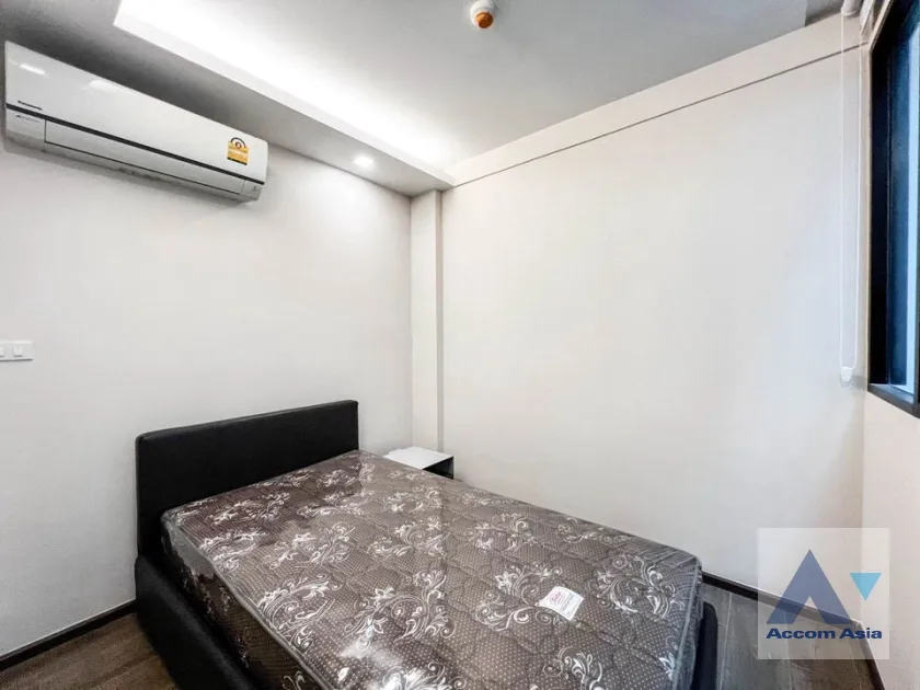 7  2 br Condominium For Sale in Ratchadaphisek ,Bangkok MRT Phetchaburi at The Remarkable Soonvijai Soi 2 AA37130