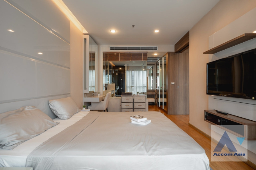 9  1 br Condominium For Sale in Silom ,Bangkok BTS Chong Nonsi at The Address Sathorn AA37138