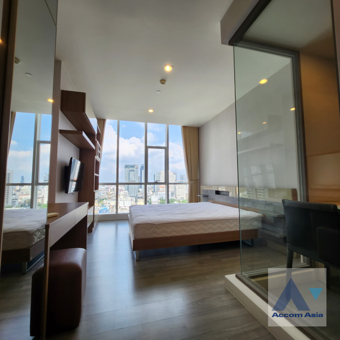 1  1 br Condominium For Rent in Silom ,Bangkok BTS Surasak at The Room Sathorn Pan Road AA37143