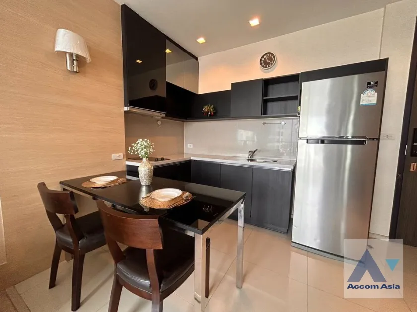 unit 1 Bedroom  Condominium For Sale in Sukhumvit, Bangkok  near BTS Phra khanong (AA37146)